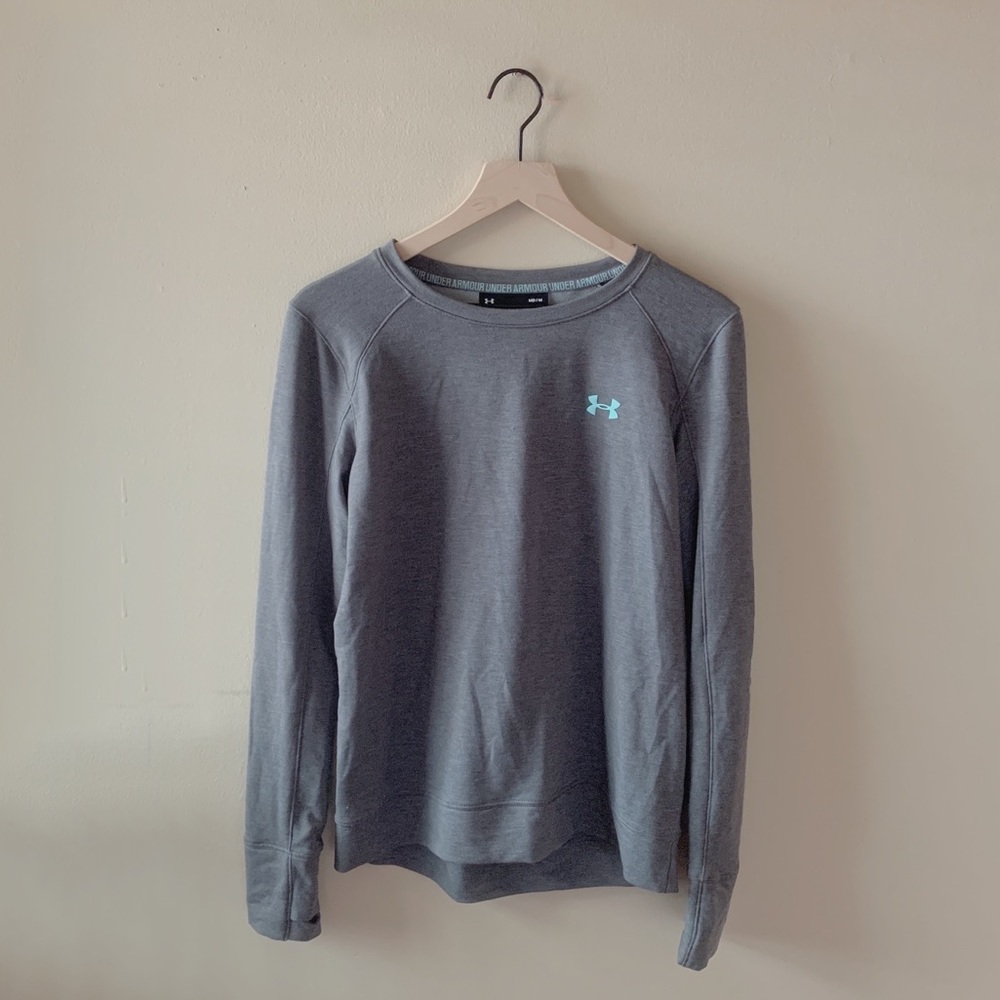 grey under armour top